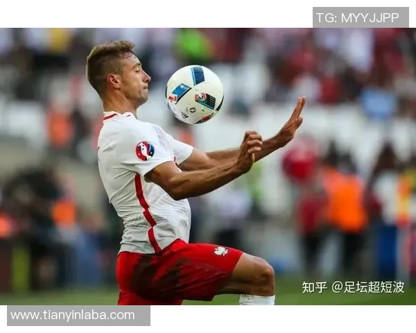 当足球球星脱下战袍回归家庭亲自上阵体验家务的别样精彩