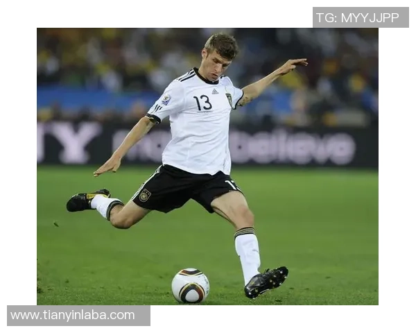 德国足球帅气球星风采大赏盘点这些足坛魅力十足的球员