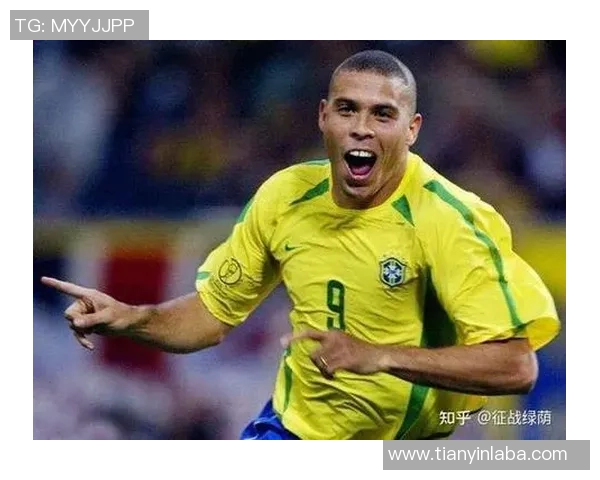 足球巨星心中最强阵容揭秘 球迷无法忽视的经典组合分析