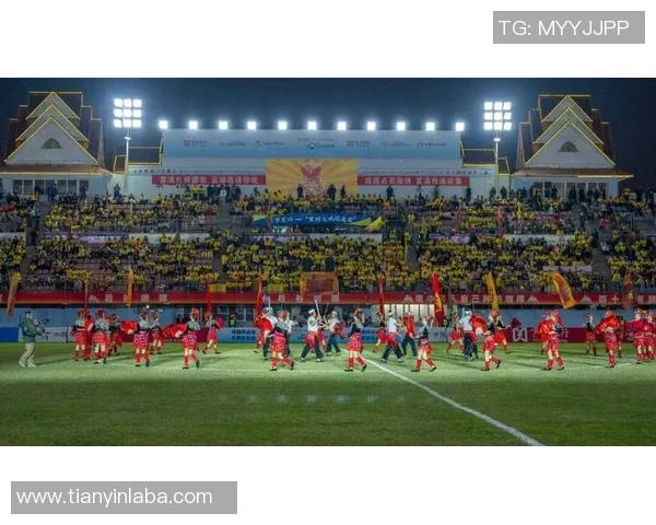 足球退役球星重返赛场见证经典时刻与球迷激情互动